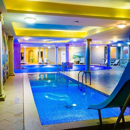 Spa Hotel Gloria Przemysl Bagian luar foto