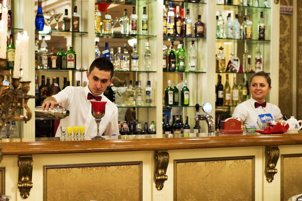 Spa Hotel Gloria Przemysl Bagian luar foto