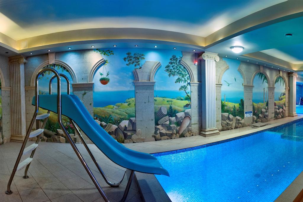 Spa Hotel Gloria Przemysl Bagian luar foto