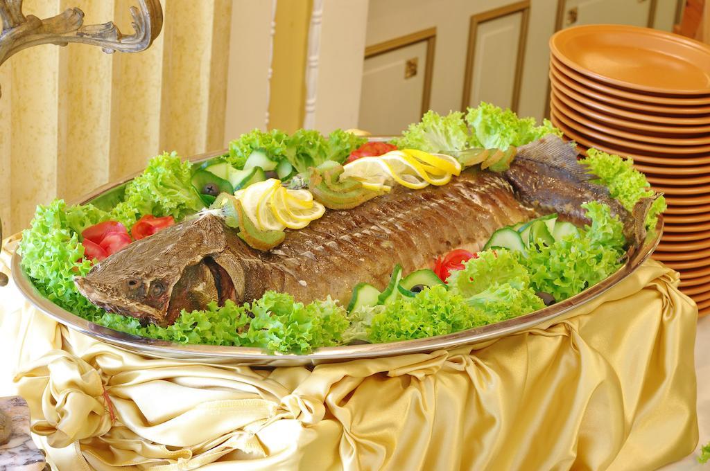 Spa Hotel Gloria Przemysl Bagian luar foto